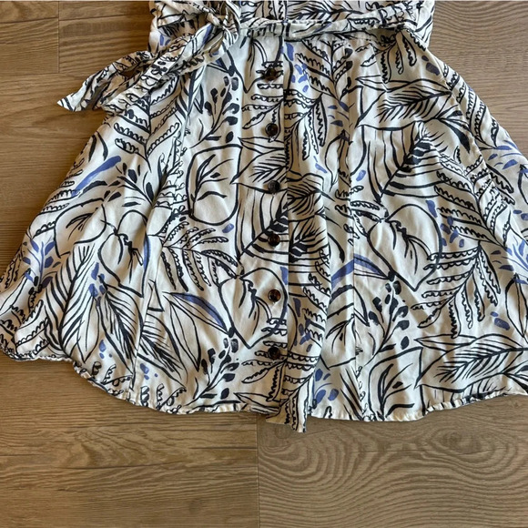 Marine Layer Marine Layer Camila Mini Dress white & blue Foliage size small - Picture 9 of 11